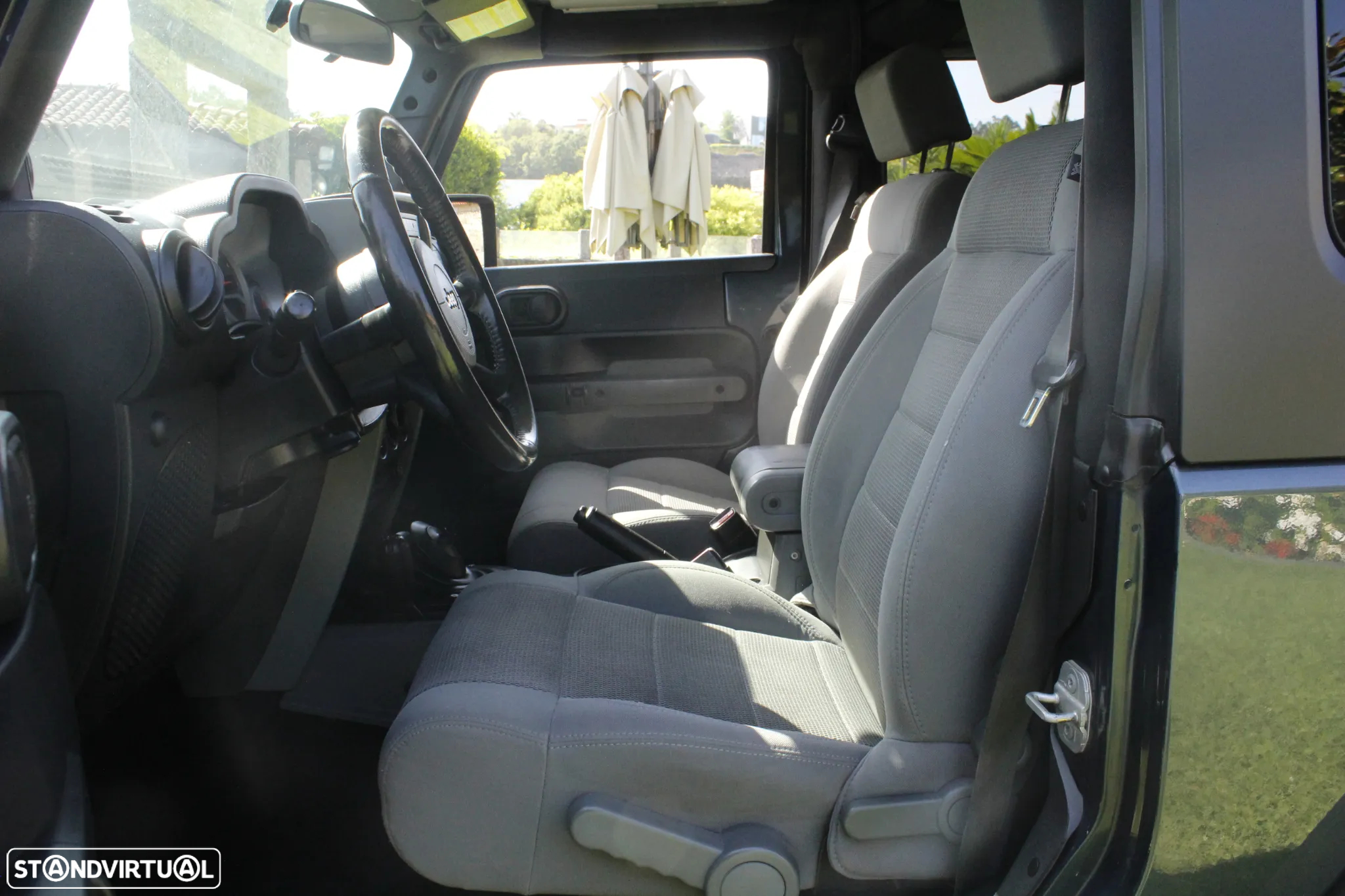 Jeep Wrangler Hard-Top 2.8 CRD DPF Sport - 12