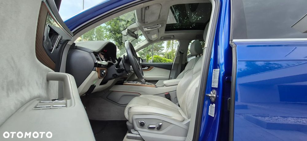 Audi Q7 - 28