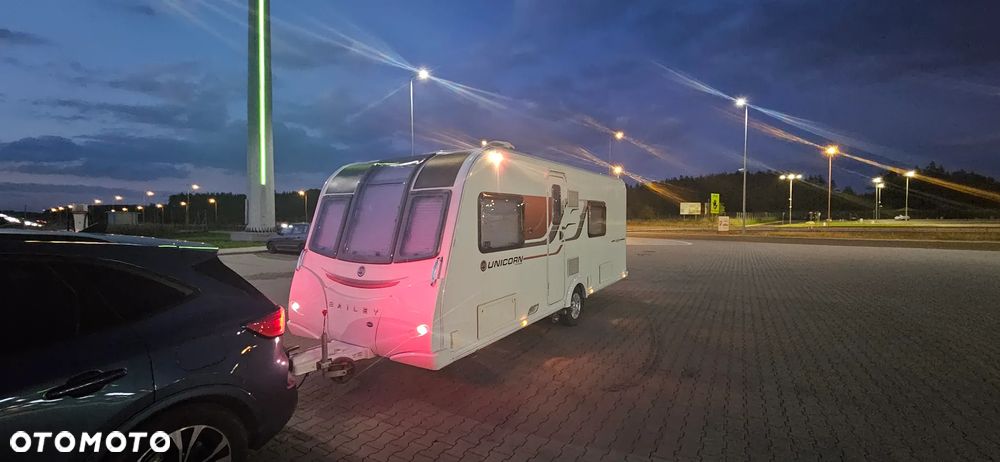 Bailey Unicorn Cadiz - 1