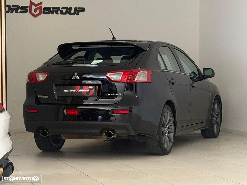 Mitsubishi Lancer - 17