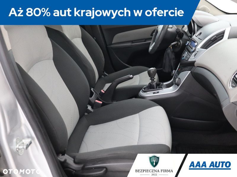 Chevrolet Cruze - 11
