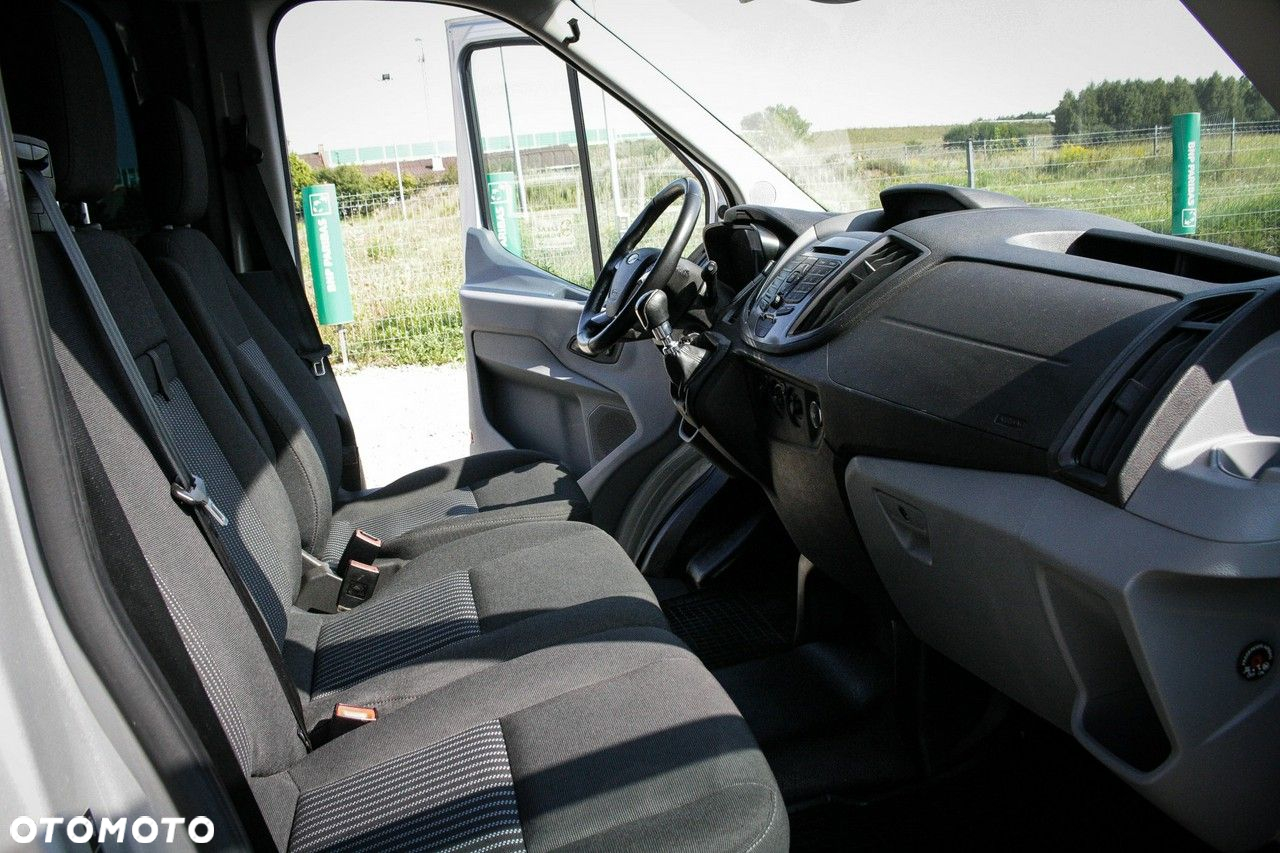 Ford Transit - 9