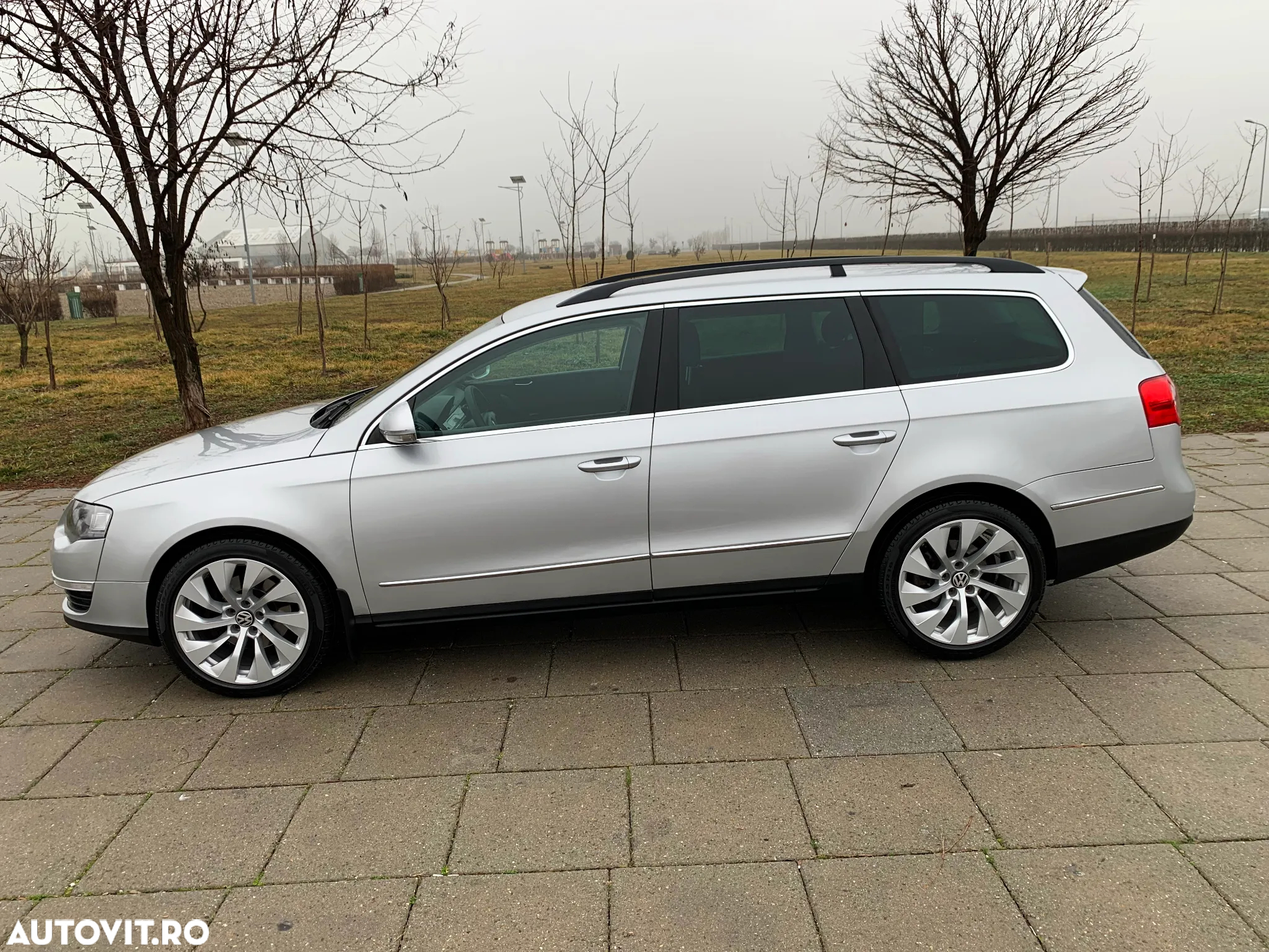 Volkswagen Passat 2.0 TDI Comfortline - 4
