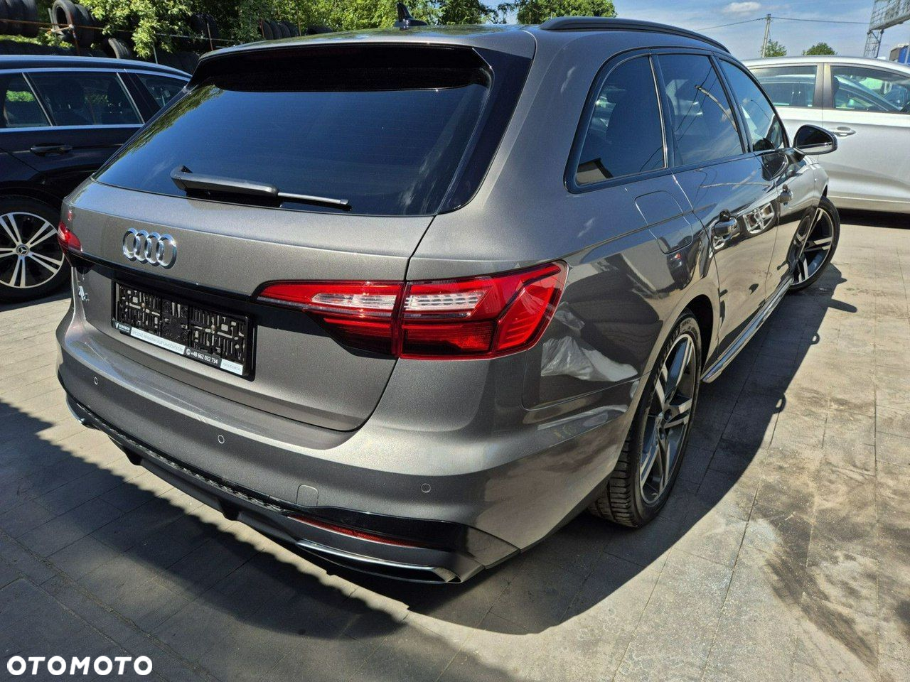 Audi A4 - 4