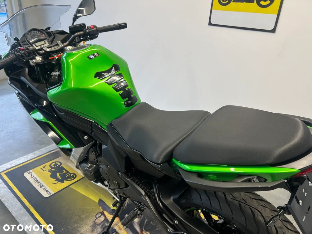 Kawasaki ER - 20
