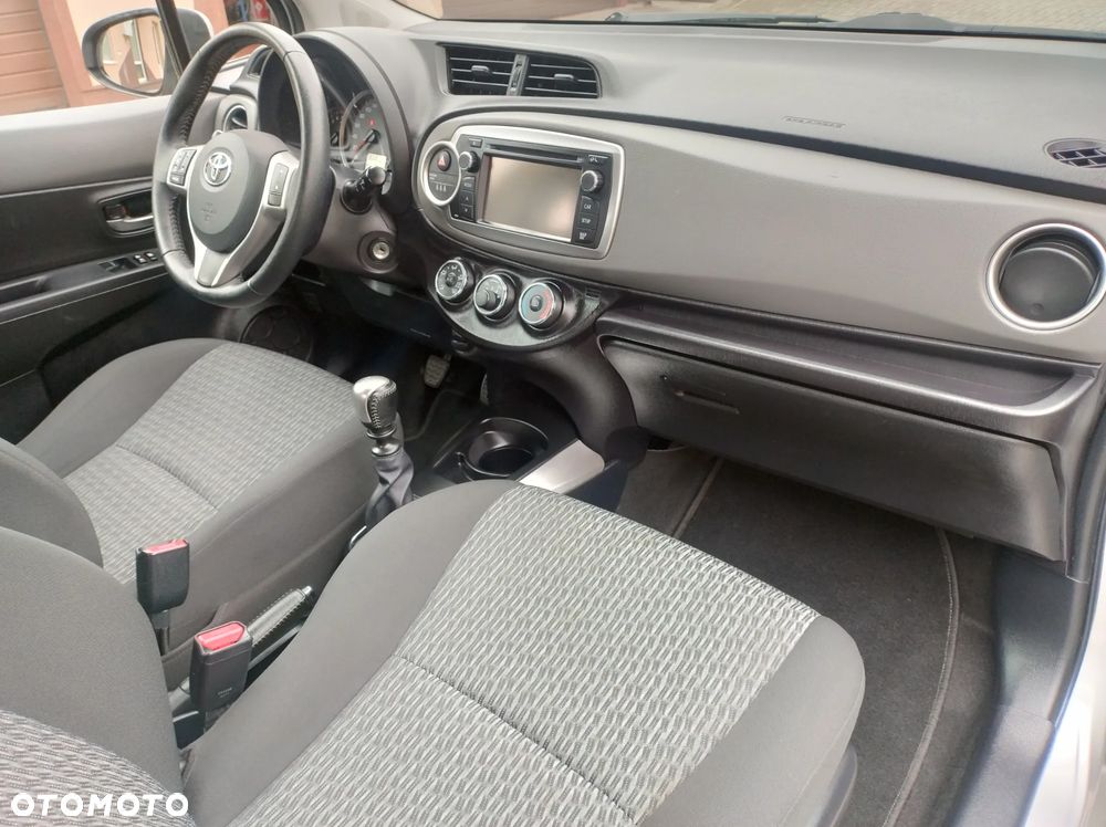 Toyota Yaris 1.33 VVT-i Comfort - 34