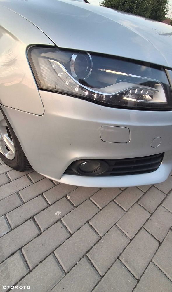 Audi A4 Limousine - 6
