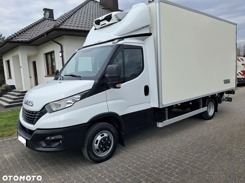 Iveco 50C16  CHŁODNIA+WINDA  1 TONA SALON POLSKA 8-palet - 6