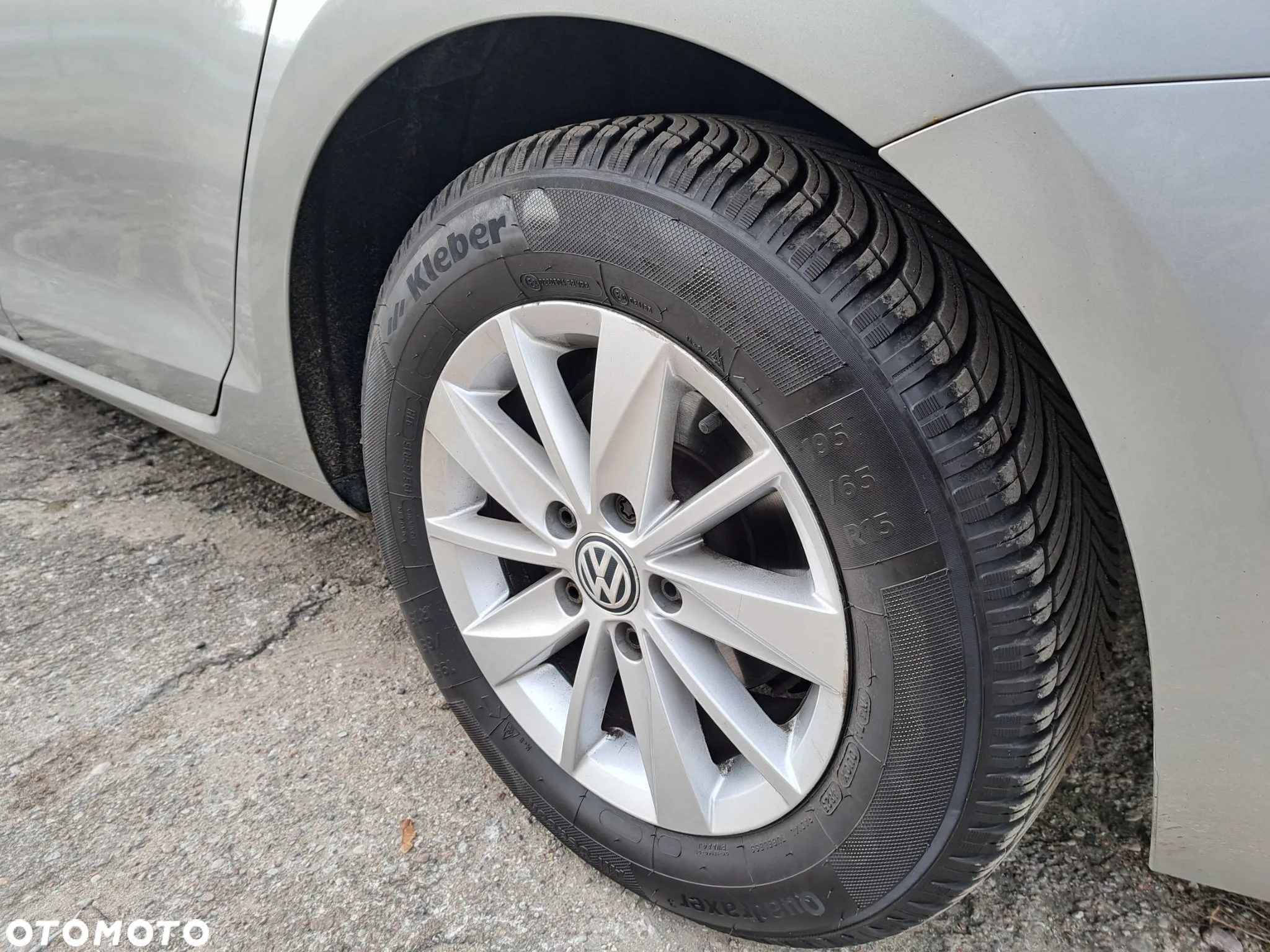 Volkswagen Golf 1.4 TSI BlueMotion Technology Comfortline - 19