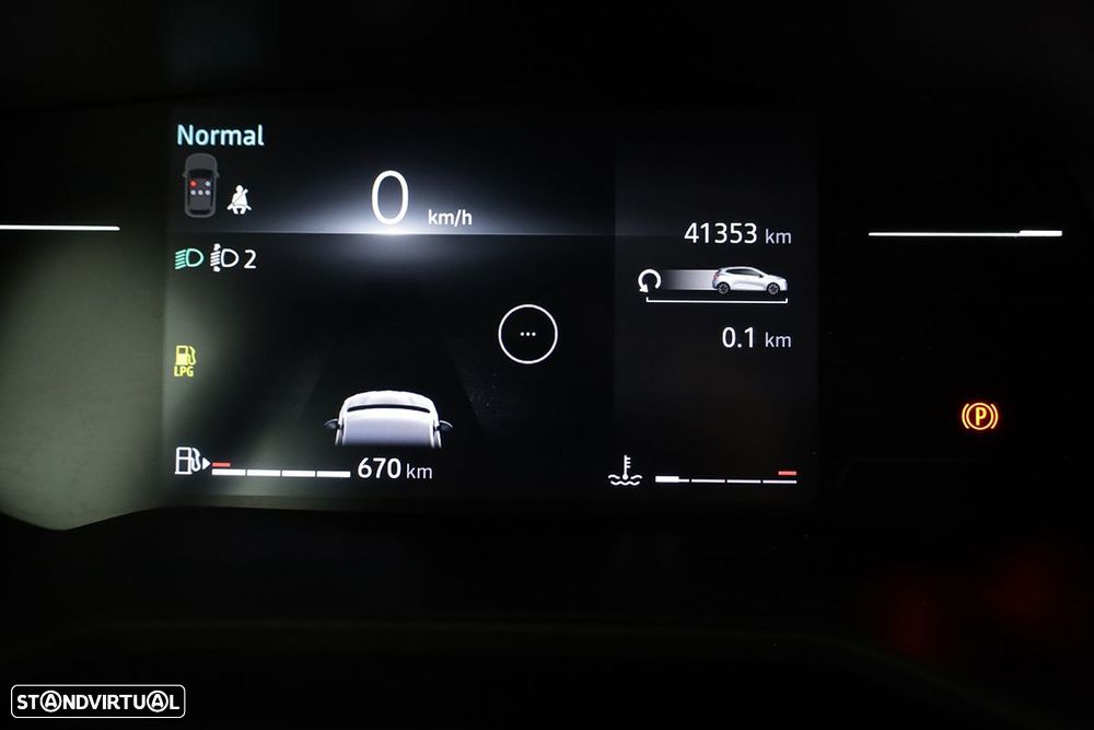 Renault Clio 1.0 TCe Evolution Bi-Fuel - 15