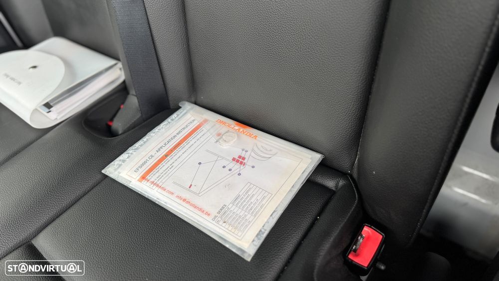 Mercedes-Benz Sprinter 315 CDI/43 C/ Plataforma Elevatória - 25