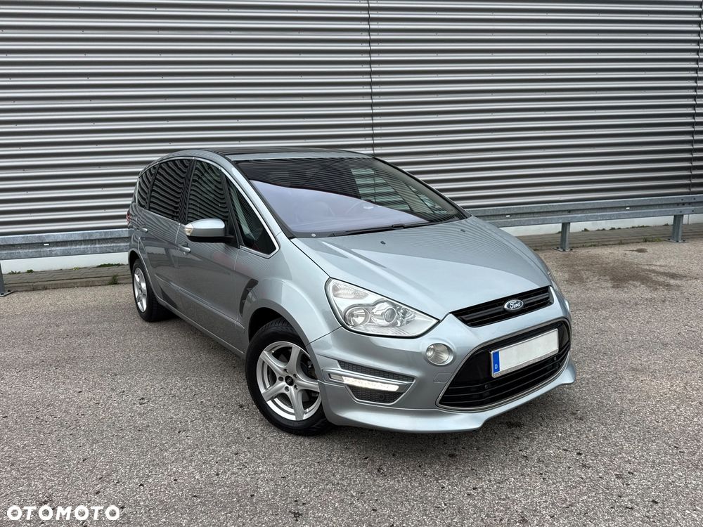 Ford S-Max - 10