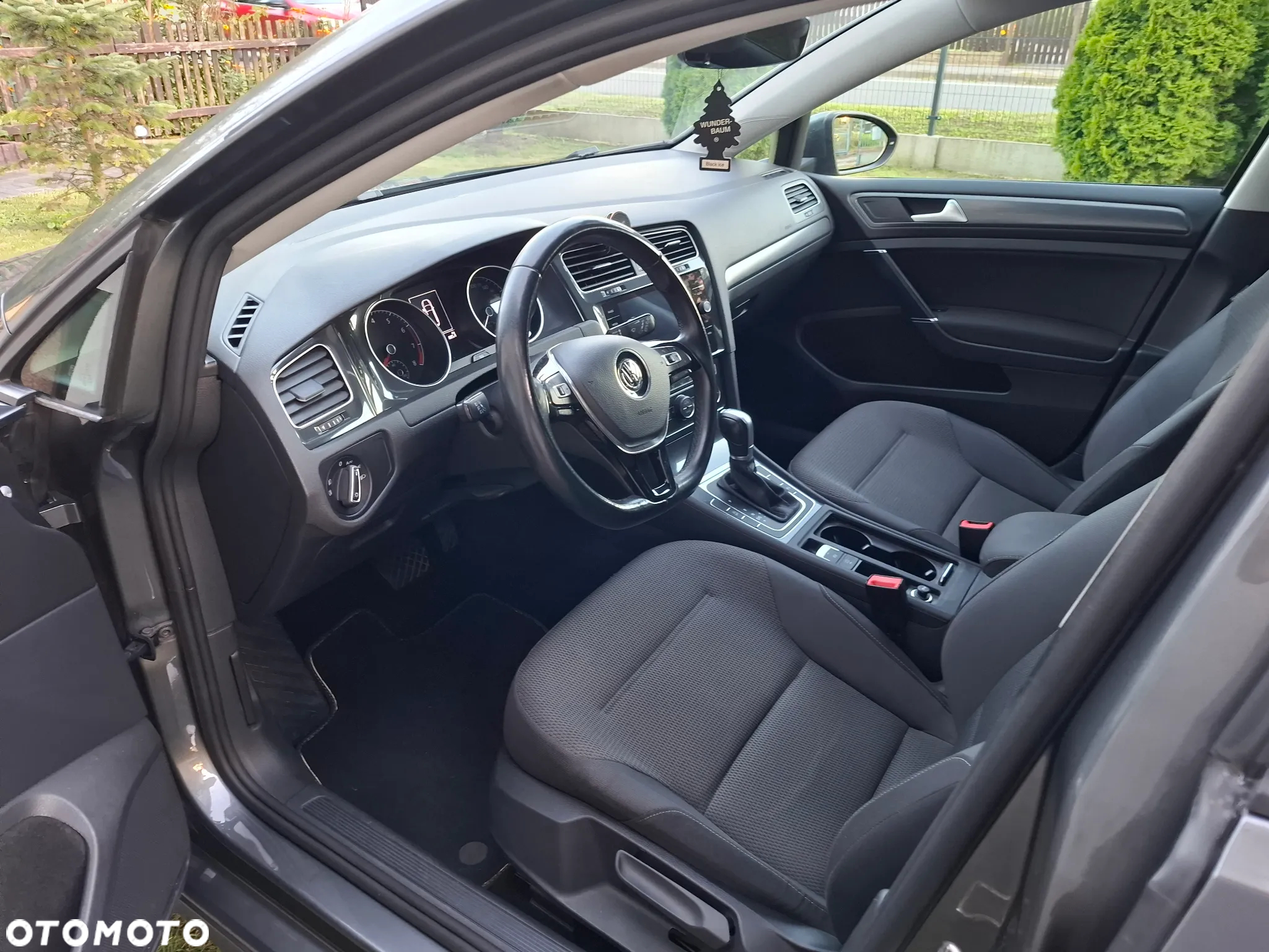 Volkswagen Golf Variant 1.4 TSI BlueMotion Technology DSG Comfortline - 15