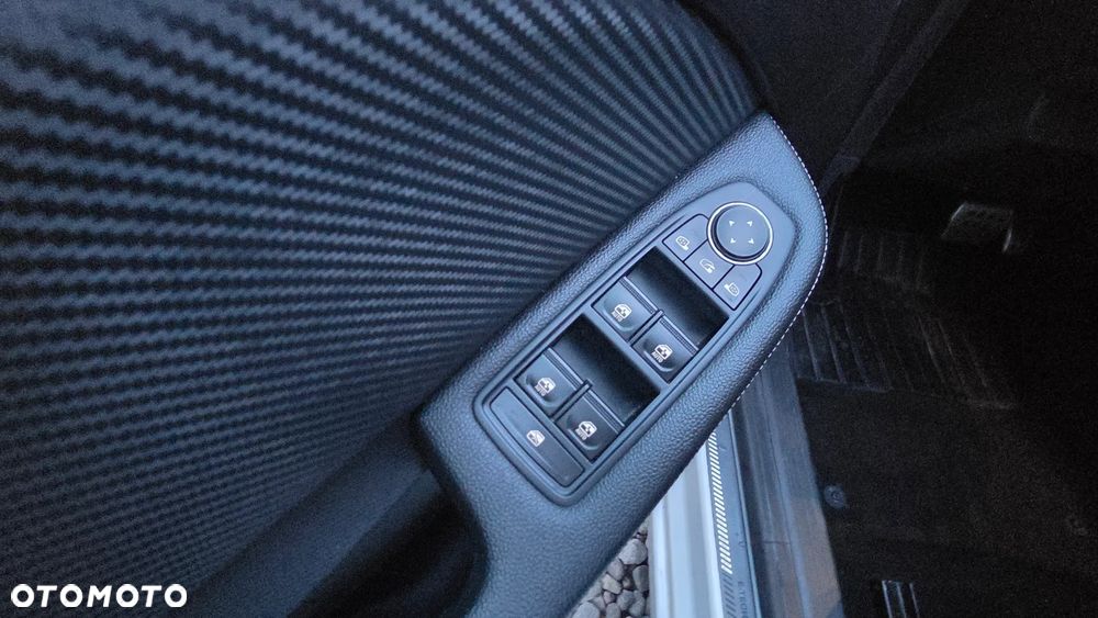 Renault Clio - 17