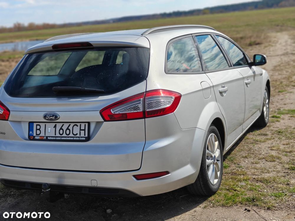 Ford Mondeo 2.0 TDCi Ambiente - 6