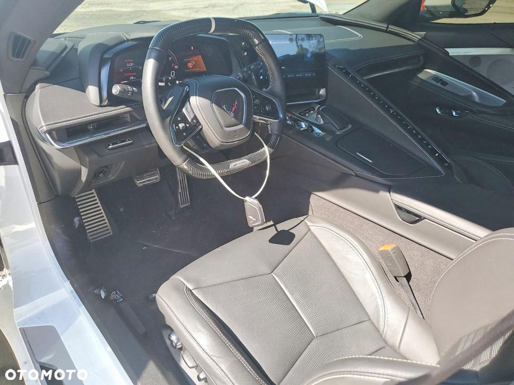 Chevrolet Corvette - 7