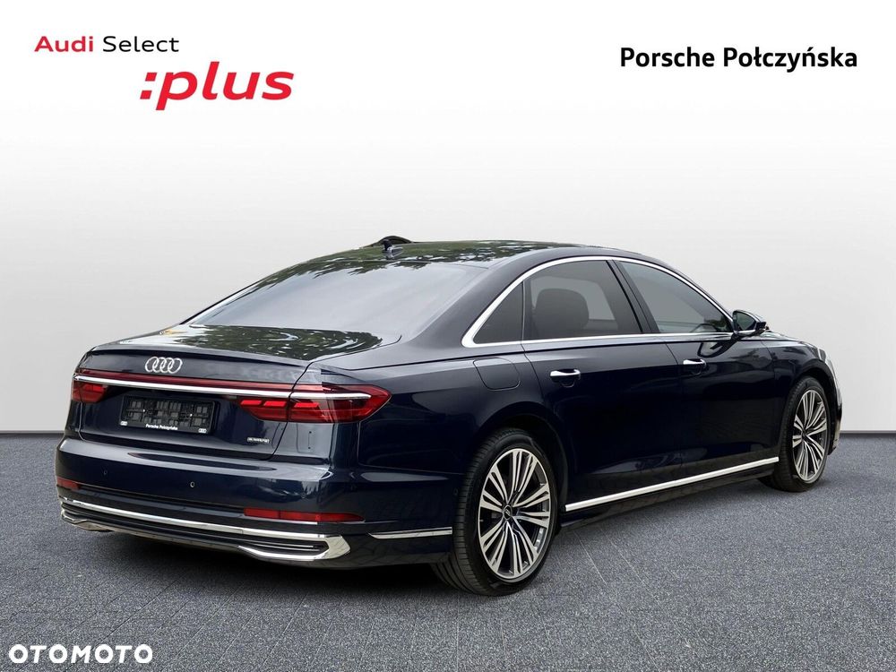 Audi A8 - 6