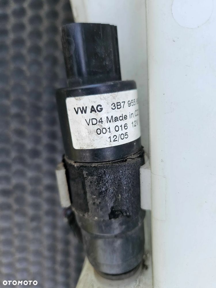 Zbiorniczek 4F0955451R  Płynu Spryskiwaczy Wlew Zbiornik Xenon Spryski Pompki AUDI A6 C6 Sedan Kombi - 13