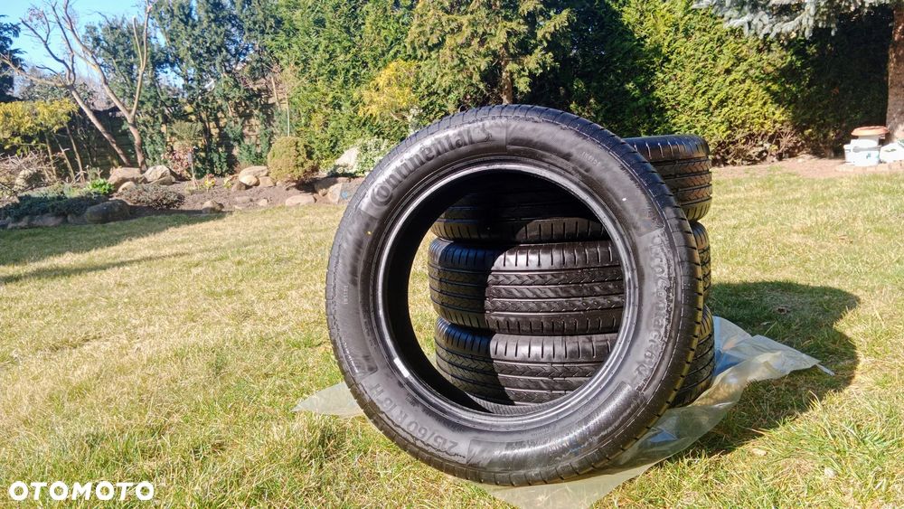 Opony Continental EcoContact 6Q 215/60/18 - 5