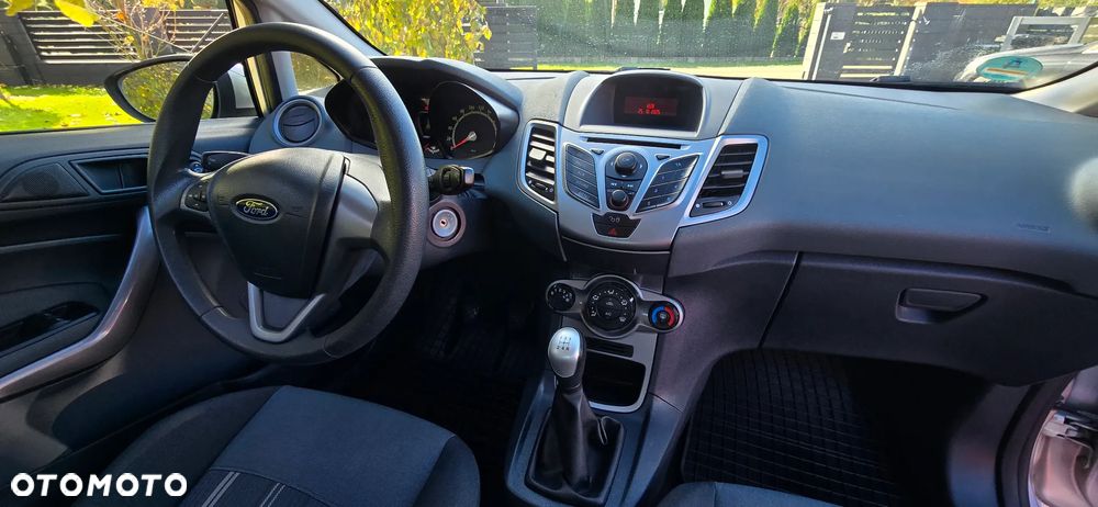 Ford Fiesta 1.25 Ambiente - 6