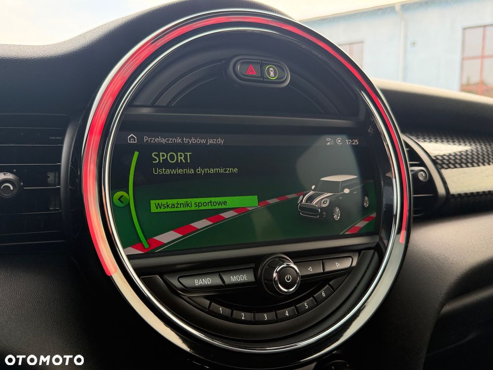 MINI Cooper John Works John Works Trim - 36