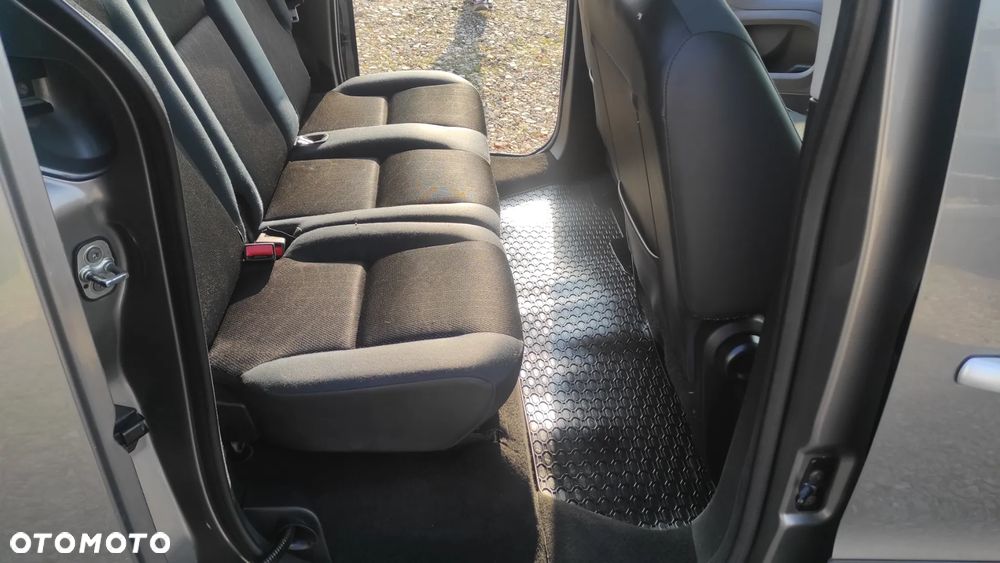 Peugeot Partner 1.6 HDi Presence - 11