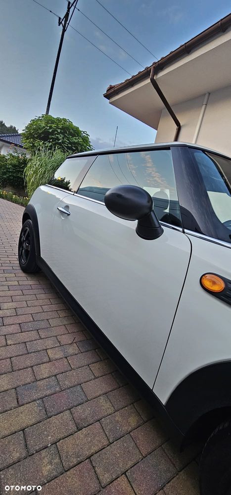 MINI ONE Standard - 8