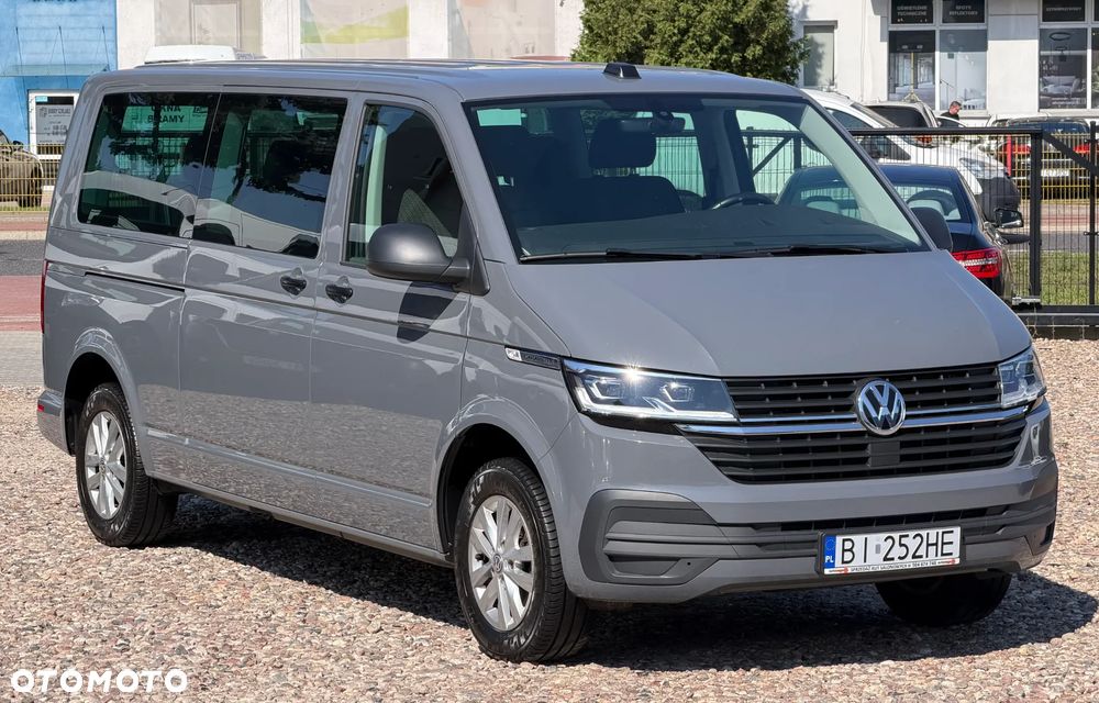 Volkswagen Caravelle - 18