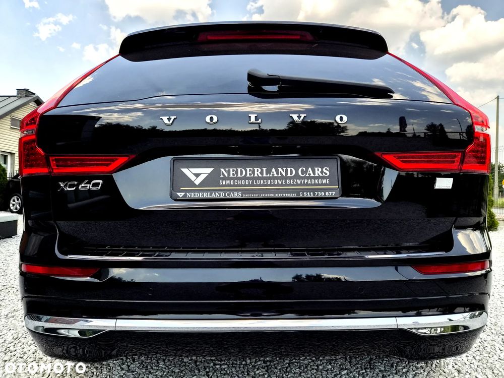 Volvo XC 60 T6 Plug-In Hybrid AWD Plus Bright - 40