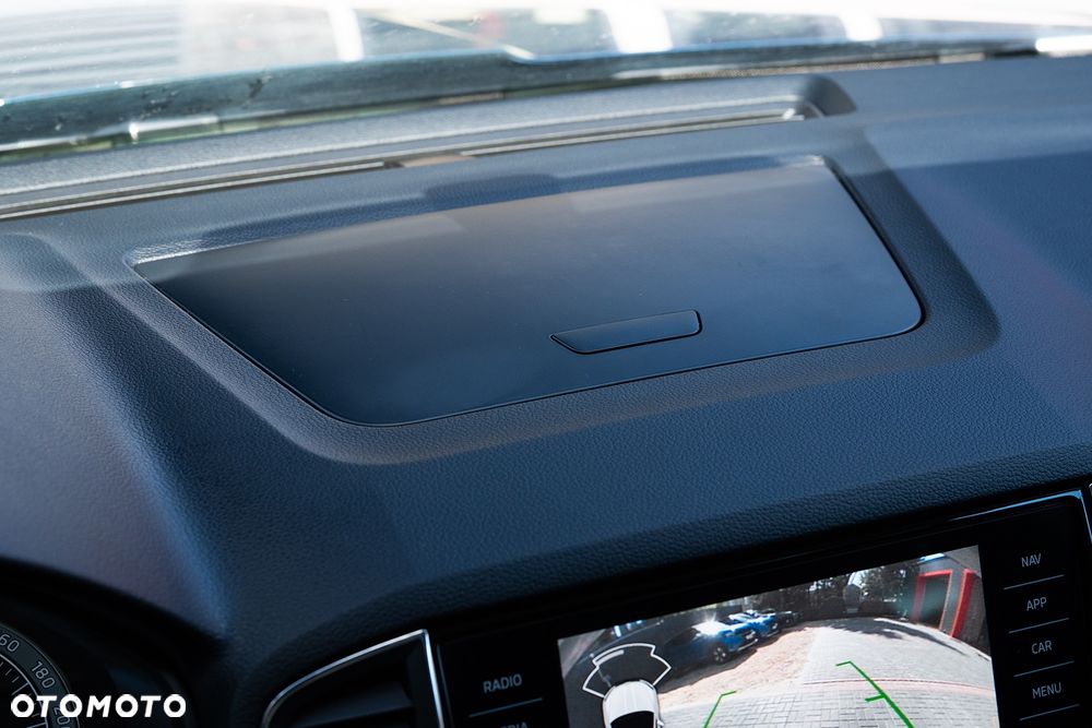 Skoda Karoq 1.5 TSI ACT GPF 4x2 Style DSG - 34