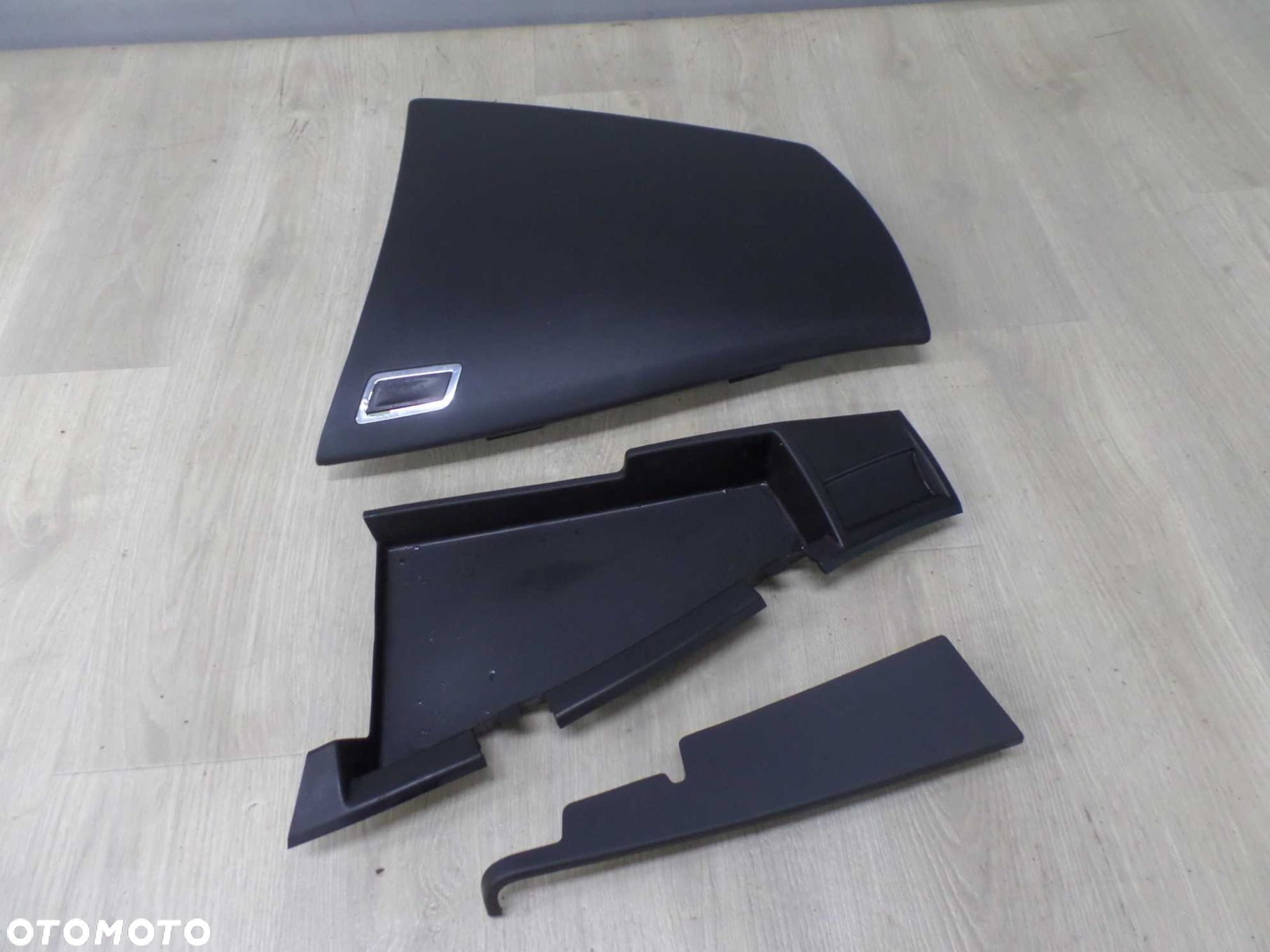 CITROEN C4 PICASSO 06-13 SCHOWEK DESKI KONSOLI PRAWY IGLA 9657854077 - 1