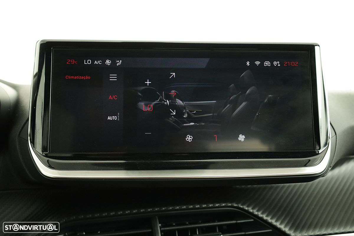 Peugeot 2008 1.2 PureTech Allure - 10