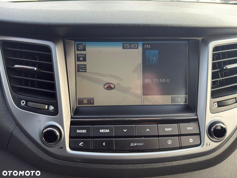 Hyundai Tucson 1.7 CRDI BlueDrive Comfort 2WD DCT - 26