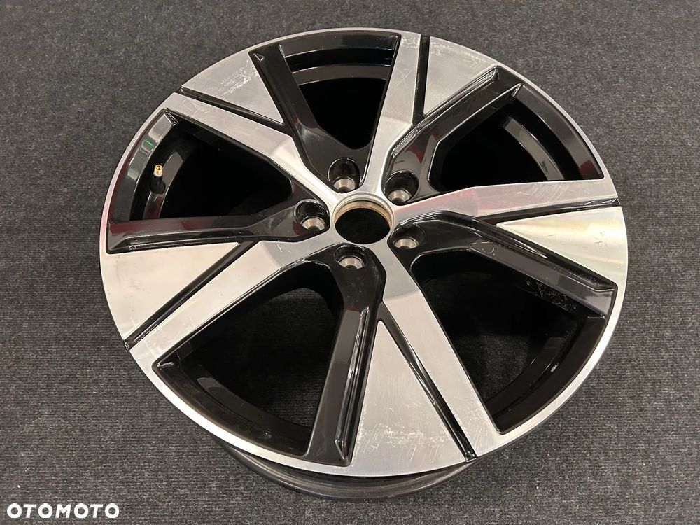 Alufelga Volvo XC40 19 cali 5x108 1szt. 32134537 - 2