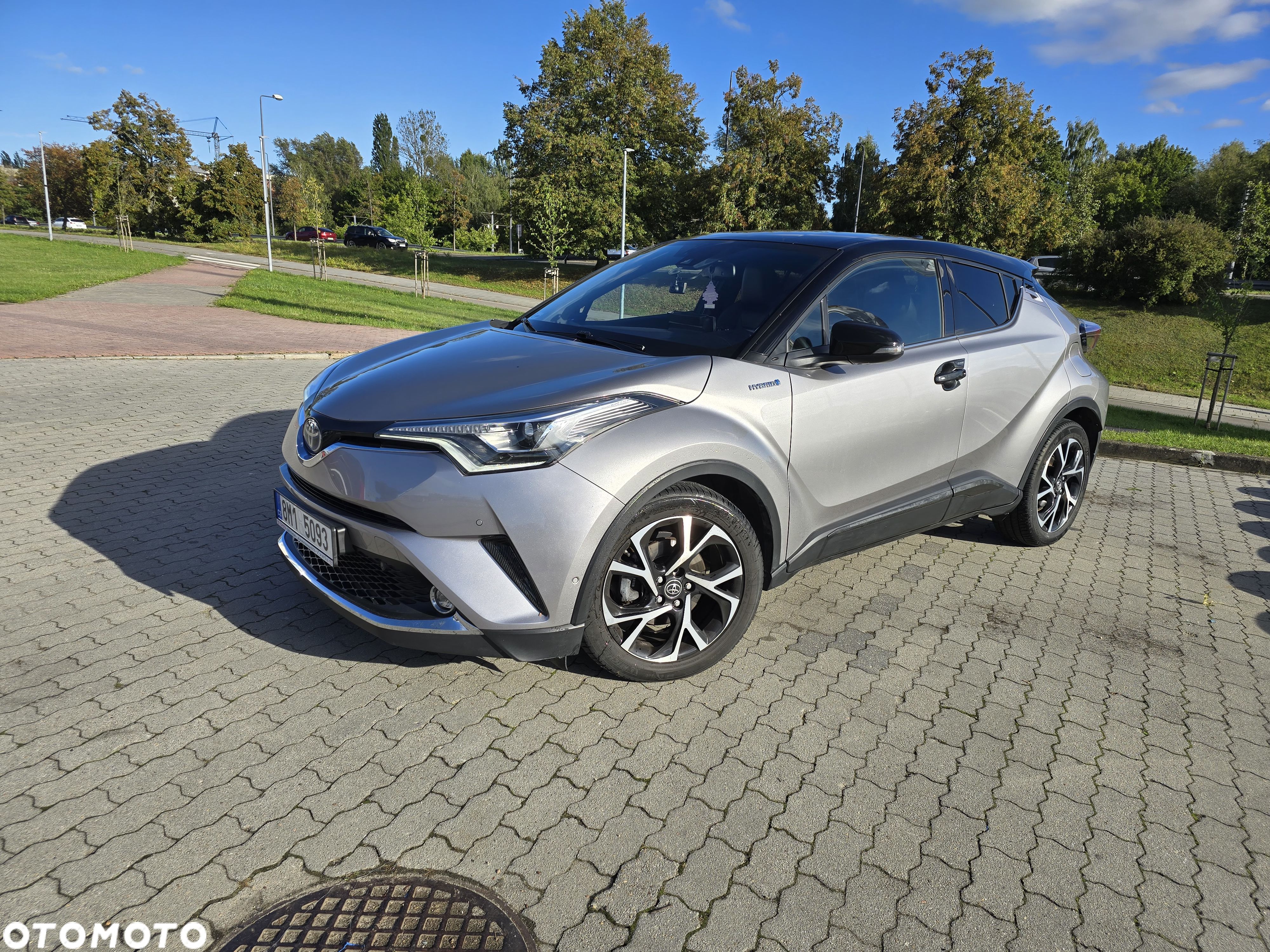 Toyota C-HR 1.8 Hybrid Prestige - 1