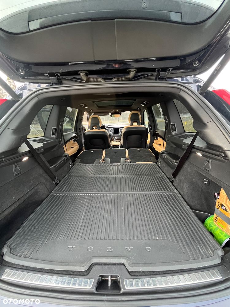 Volvo XC 90 T6 AWD Momentum 7os - 22