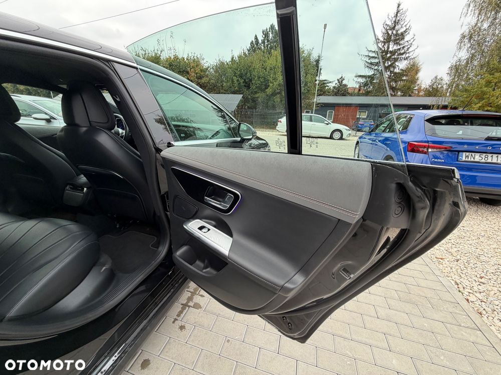 Mercedes-Benz EQE 350+ 90.5kWh - 32
