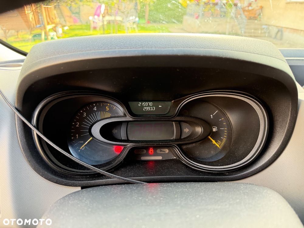 Renault Trafic - 14