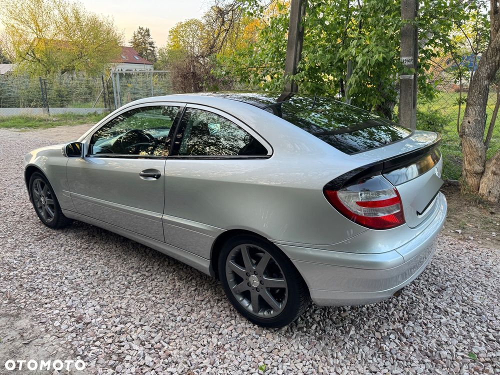 Mercedes-Benz Klasa C 180 Kompressor - 3
