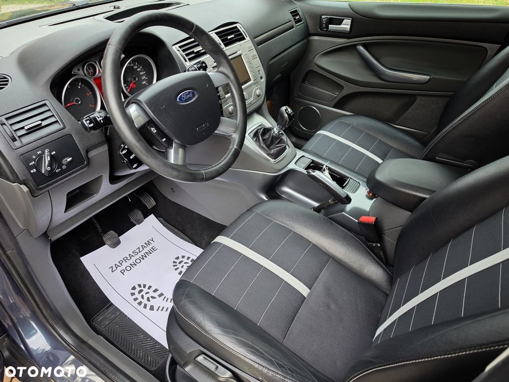 Ford Kuga 2.0 TDCi 2x4 Titanium - 21