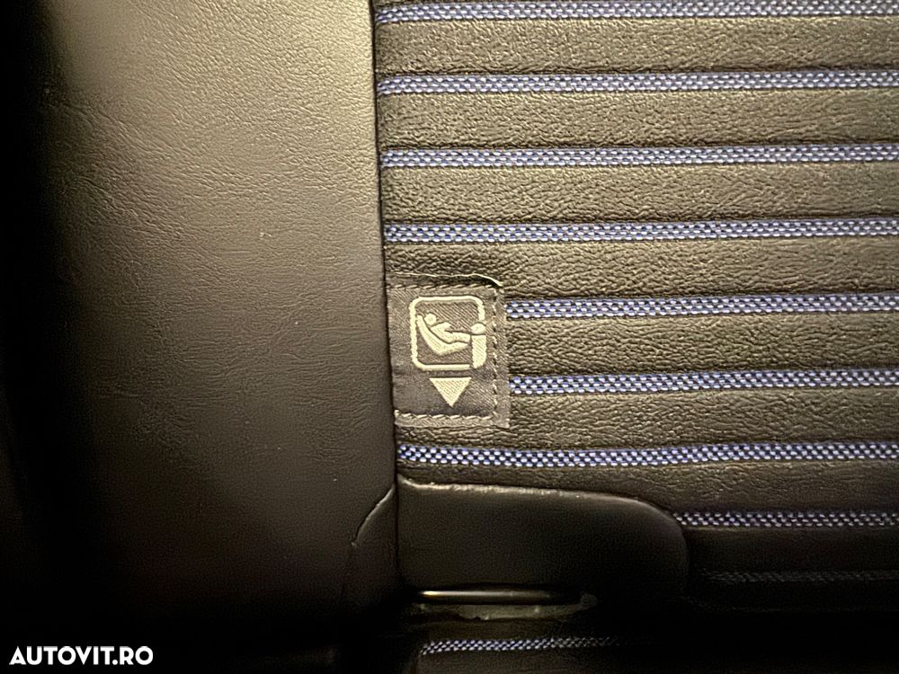 Toyota RAV4 2.5 Hybrid VVT-iE 4x2 Dynamic - 27