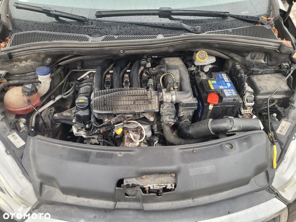 Peugeot 208 PureTech 82 Start & Stop Allure - 24