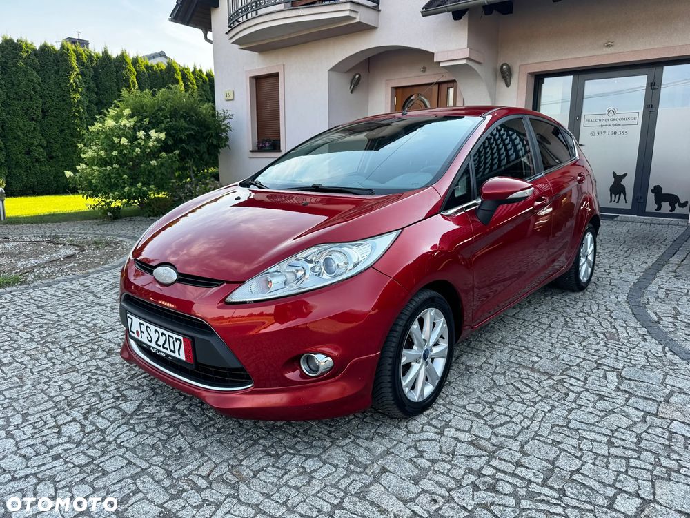 Ford Fiesta 1.25 Champions Edition - 1