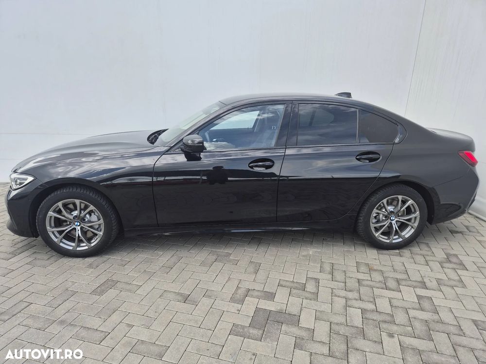 BMW Seria 3 330d xDrive AT MHEV - 2