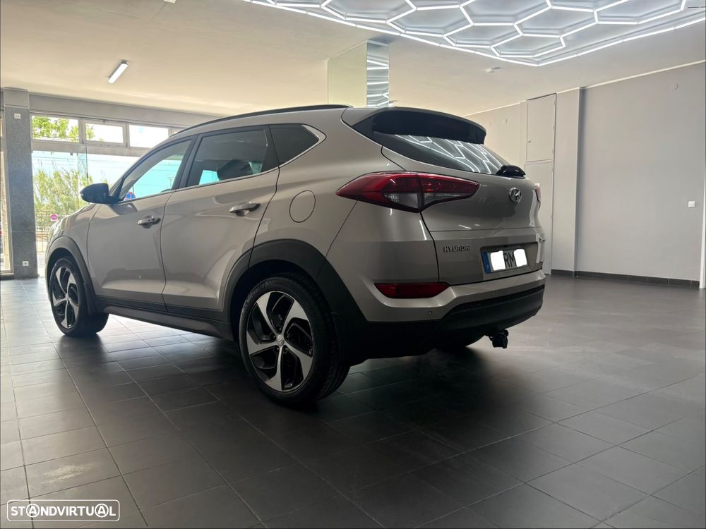 Hyundai Tucson 1.7 CRDi Premium DCT - 4