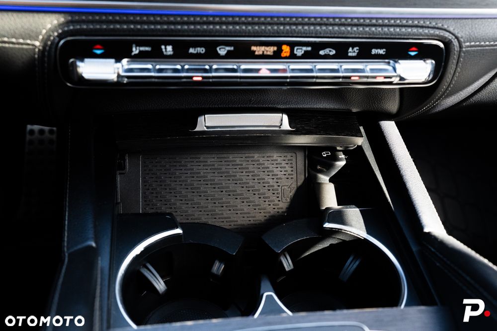 Mercedes-Benz GLE - 26