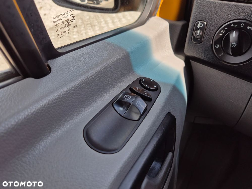 Volkswagen Crafter L3H2, 2.5TDi 136KM, blaszak, automat, klima, webasto - 10