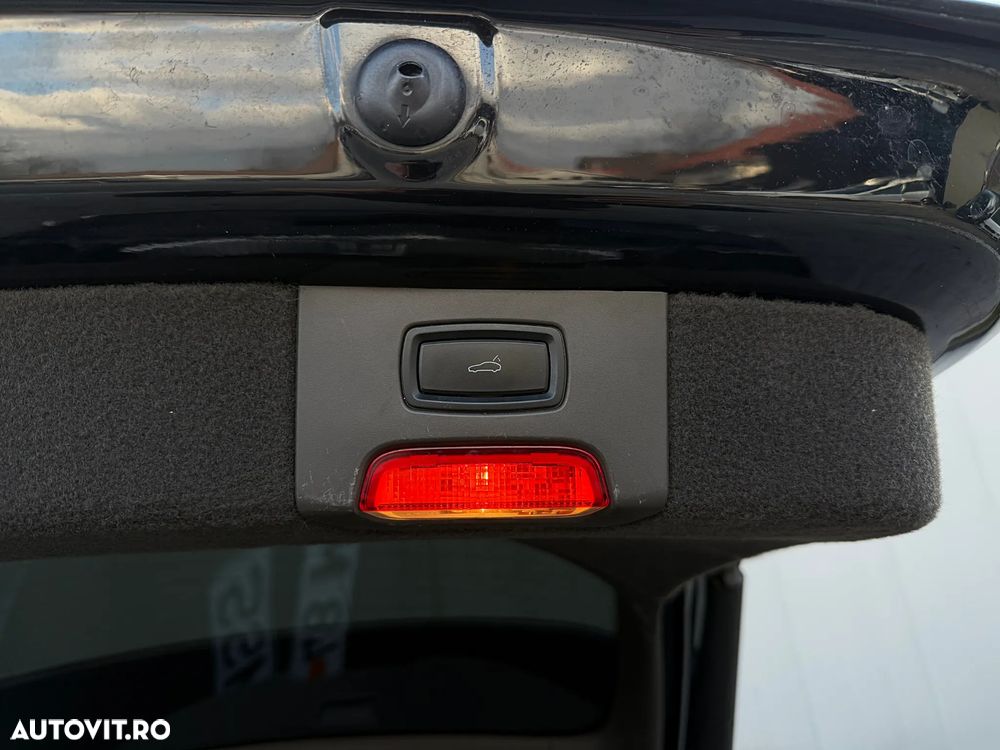 Porsche Cayenne S E-Hybrid Platinum Edition - 32