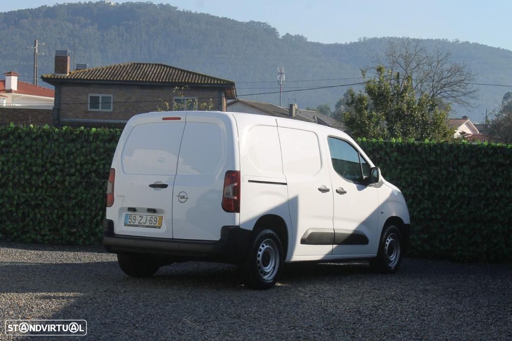 Opel Combo Van 1.5 CDTI - 3 LUGARES - IVA DEDUTÍVEL - 3