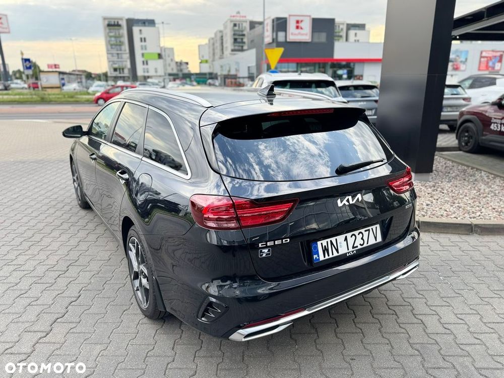 Kia Ceed 1.6 GDI PHEV Business Line DCT - 4